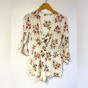 Floral Lightweight Romper front tie crepe E‎ & M 3/4 Bell Sleeve Size S